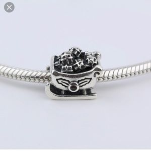 Retired pandora sleigh charm!